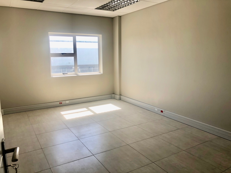 To Let Commercial Property for Rent in Firgrove Western Cape